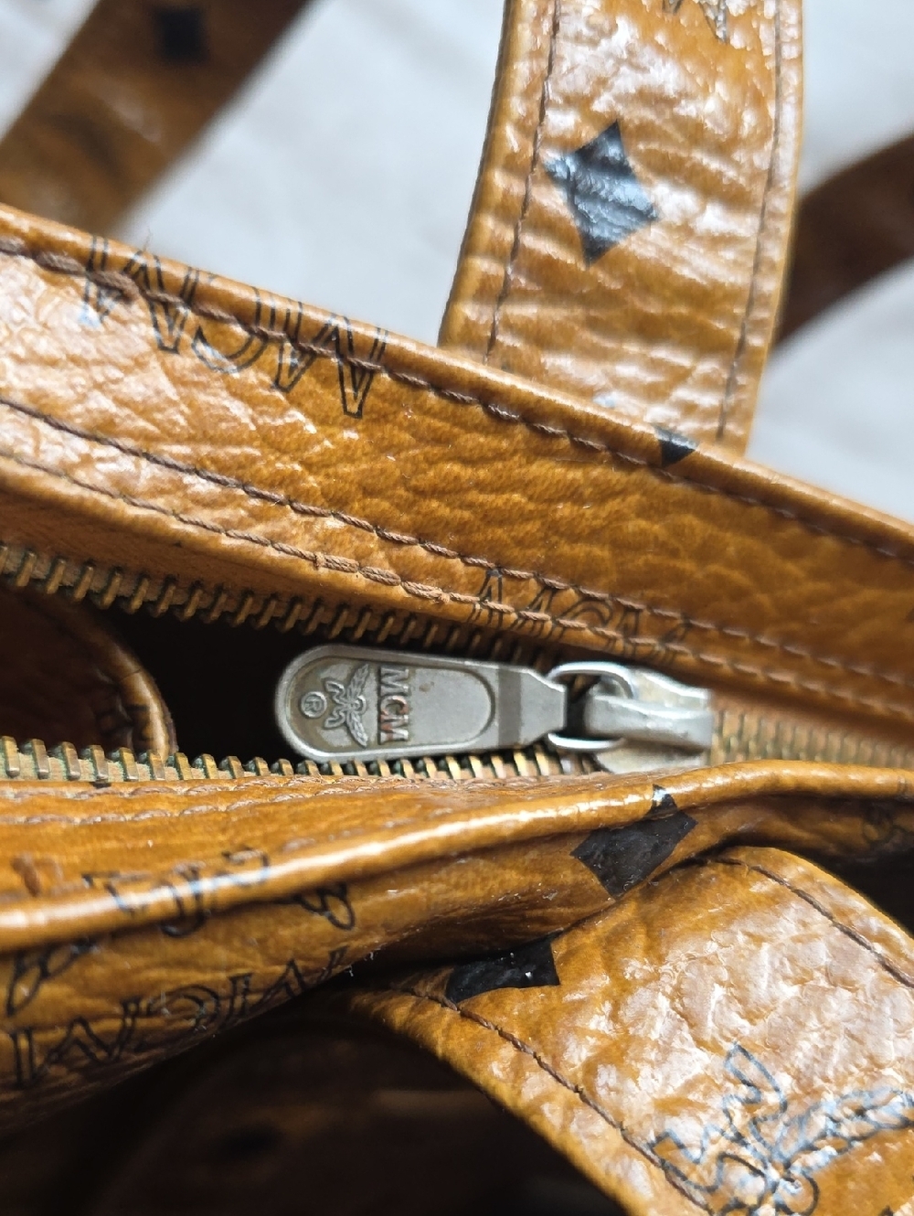 MCM Gold Visetos Monogram Tote - Picture 5 of 12